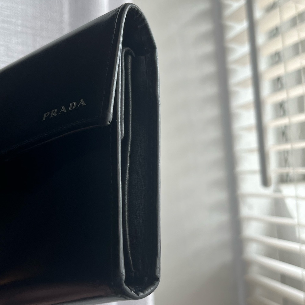 Prada Wallet (Authentic) Tri-Fold Wallet Euc. - image 5